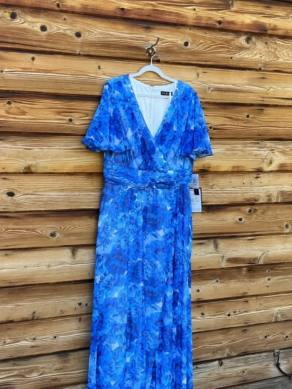 NWT Betsy & Adam Blue Plus Suze Floral Gown Size 20W 20
